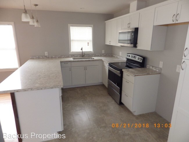 Building Photo - 3 br, 2 bath House - 17721 Pesante Rd.