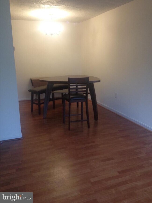 Foto del edificio - 244 Newcomb St SE