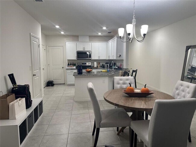 Foto del edificio - 3855 Hampton Chase Ln