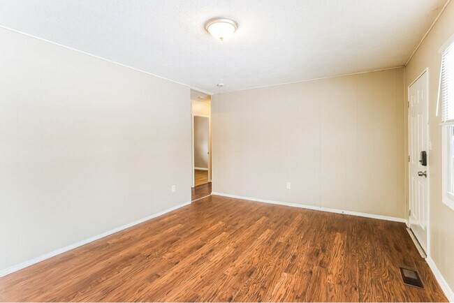 Foto del edificio - 2659 Niagara St