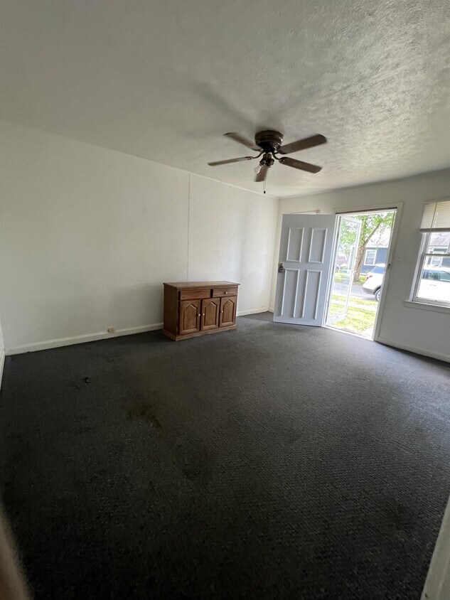 2710 Furlong Ave, Saint Albans, WV 25177 House Rental in Saint Albans