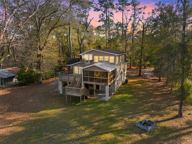 Building Photo - 292 Tuckasee-King Landing Rd