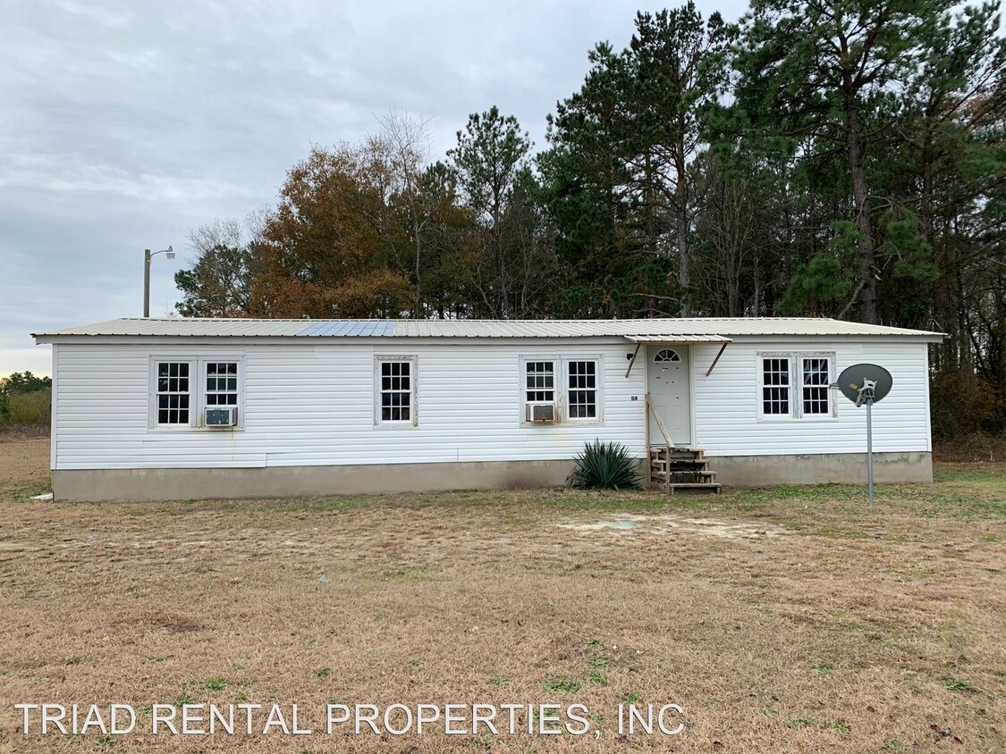 3 br, 2 bath House - 108 SAND DRIVE Photo