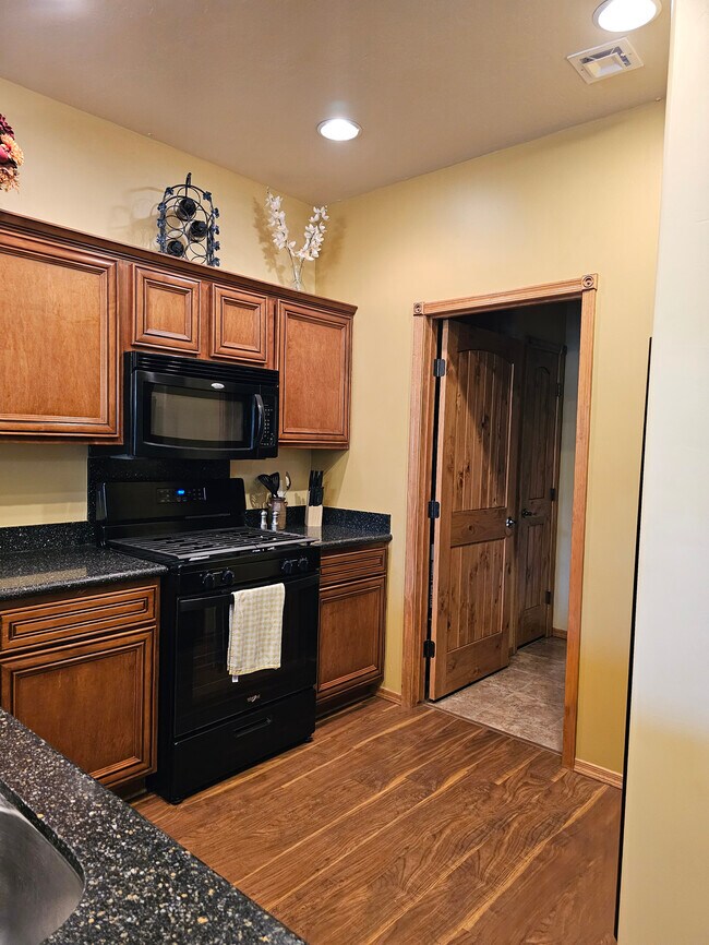 2790 W Villa Loop, Show Low, AZ 85901 Townhome Rentals in Show Low AZ