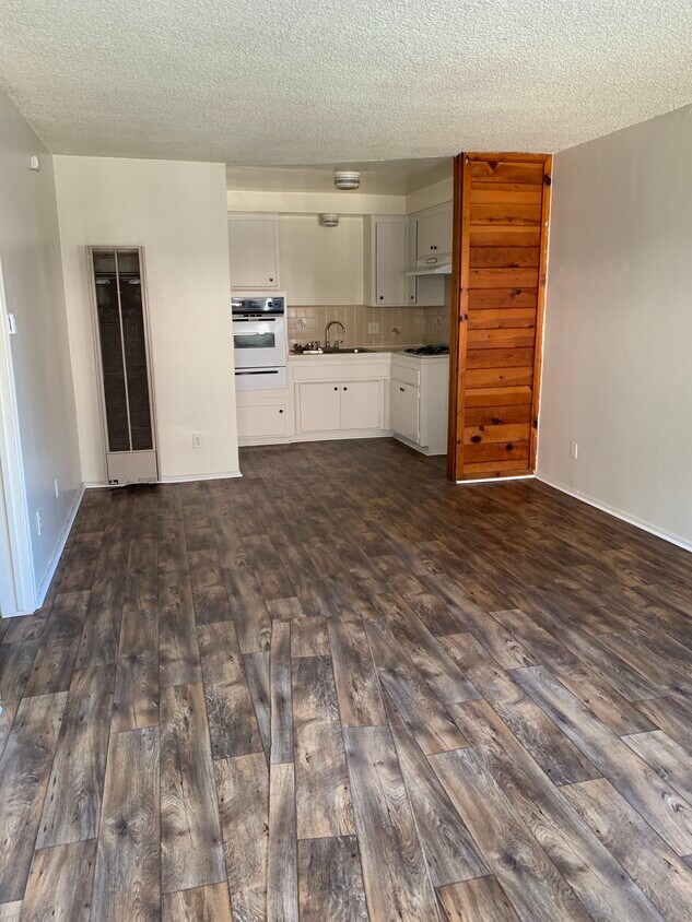 Foto principal - 6046 Fayette St