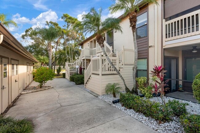 Building Photo - 5797 Avista Dr
