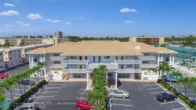 Foto del edificio - 1461 S Ocean Blvd