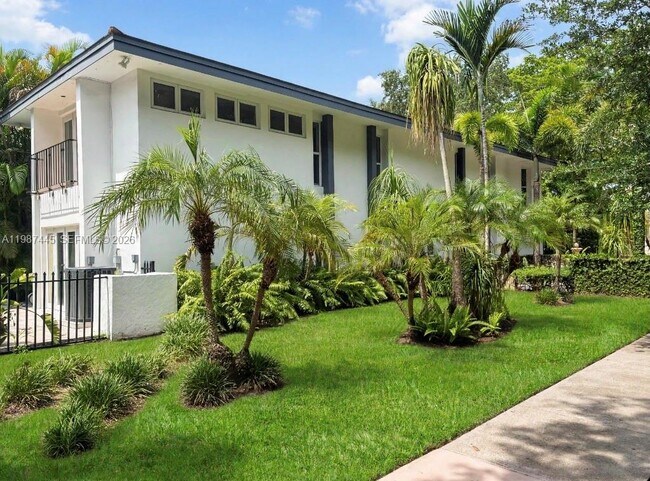 Foto del edificio - 1226 San Miguel Ave