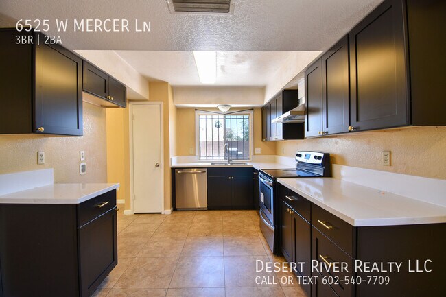 Building Photo - 6525 W Mercer Ln