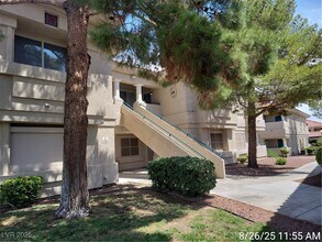 Building Photo - 1554 Dallas Terrace