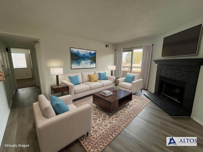 Foto del edificio - 2 bed 2 bath condo 1st floor! washer/dryer...