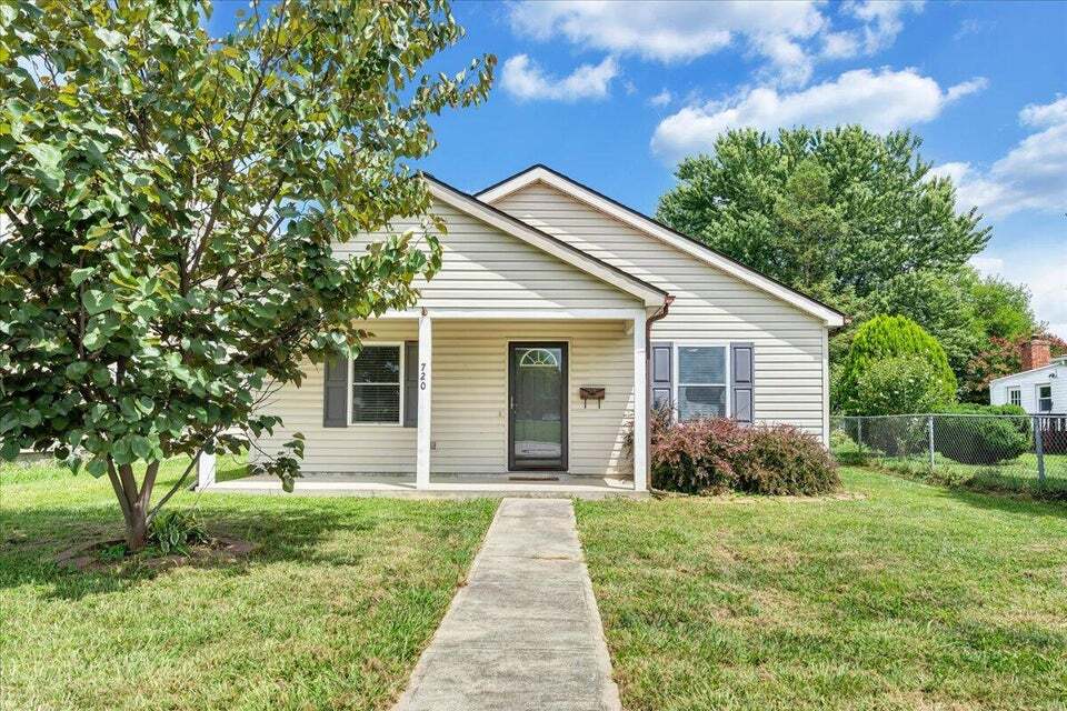 Foto principal - 720 Tennessee St