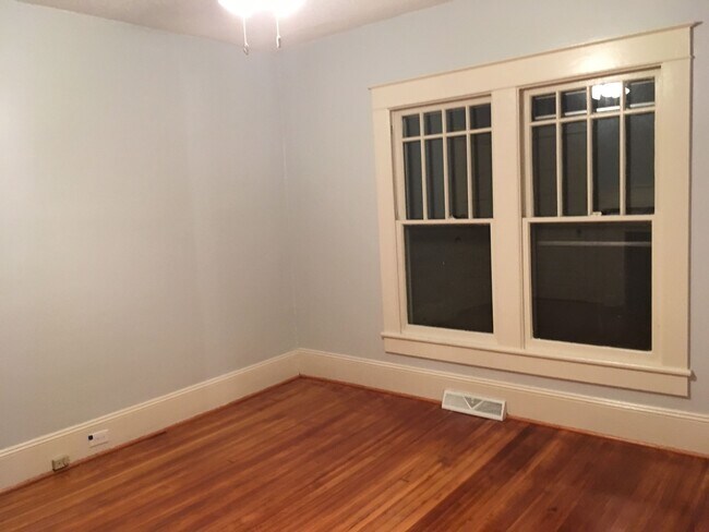 main bedroom - 1010 Glenwood ave