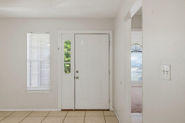 Foto del edificio - 964 Southern Oaks Ct