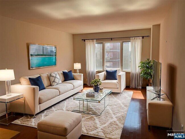 Building Photo - 2207 City