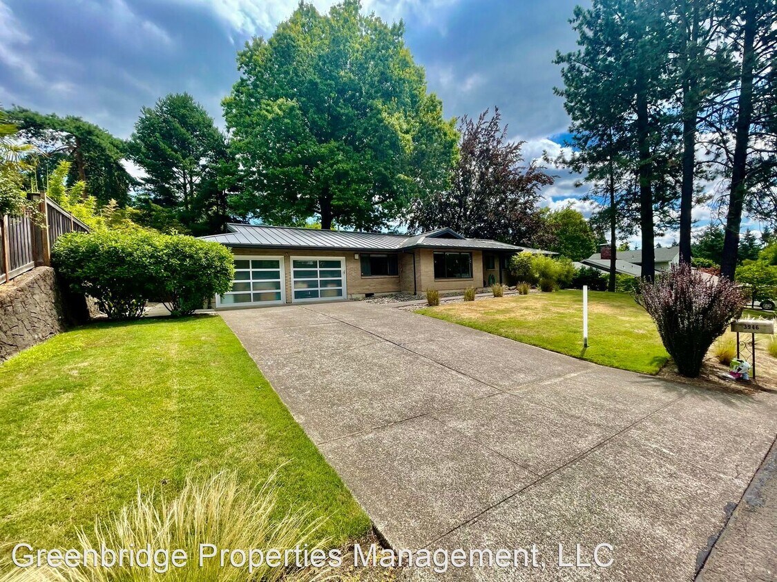 Primary Photo - 3 br, 2 bath House - 3946 SW 44th Ave.