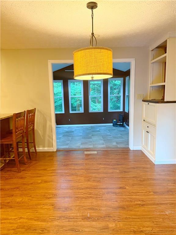 Building Photo - 3450 Ellenwood Ct NE