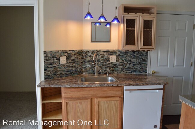 Building Photo - 5 br, 3 bath Apartment - 4170 Hearthside Dr