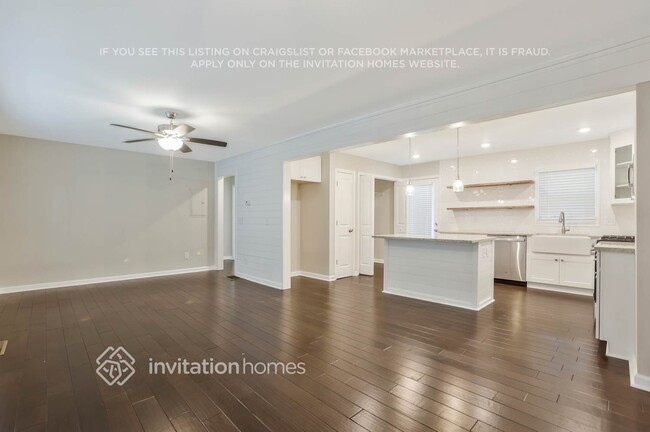 Building Photo - 2354 Beverly Ln