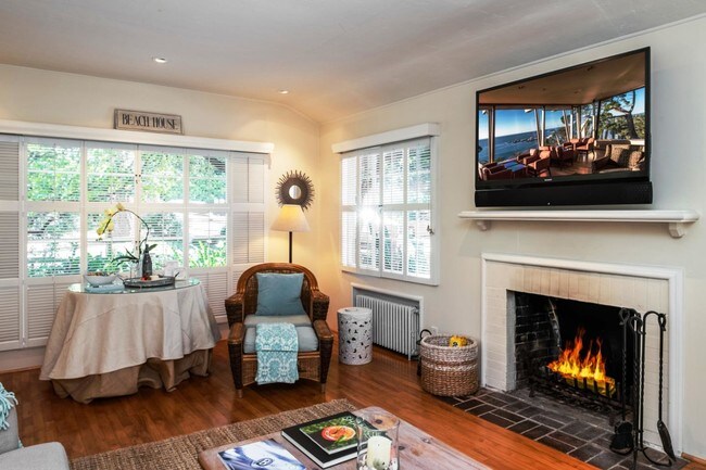 Foto del edificio - 5014 Monterey St