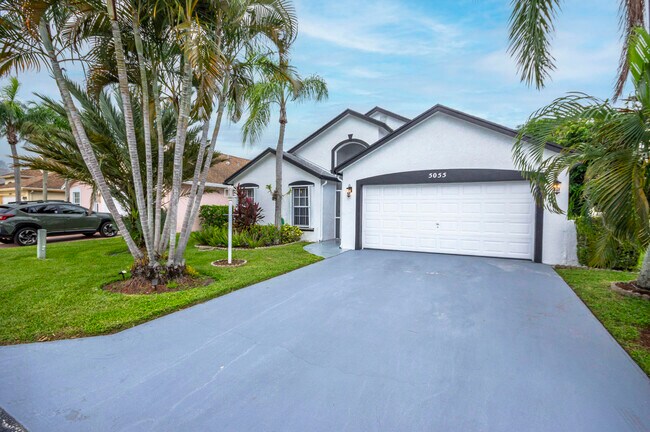 Building Photo - 5055 Robino Cir