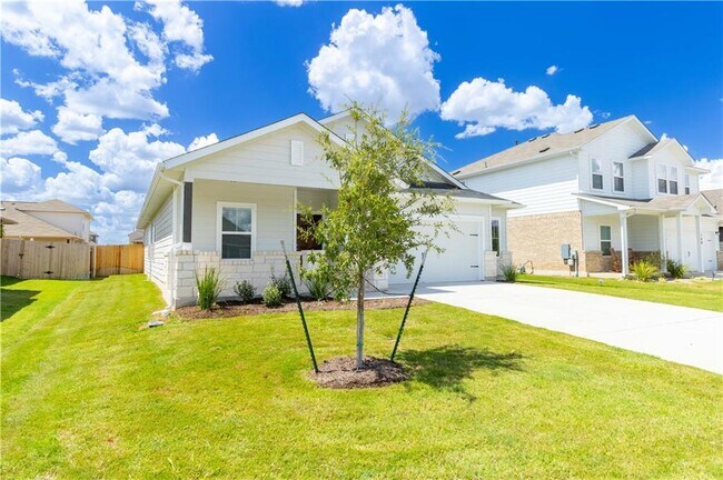 Building Photo - 160 Mammoth Dr