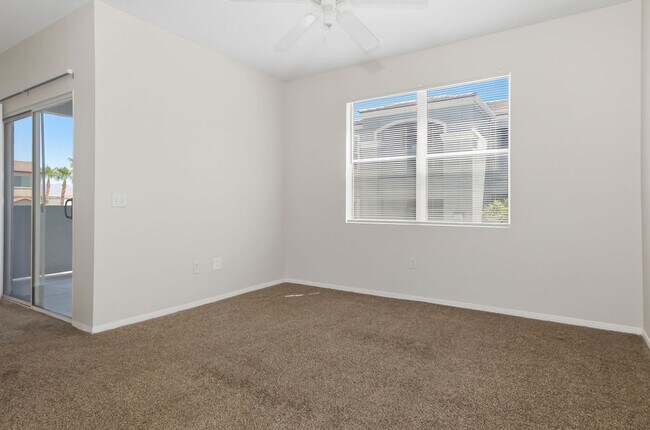 Building Photo - 6955 N Durango Dr
