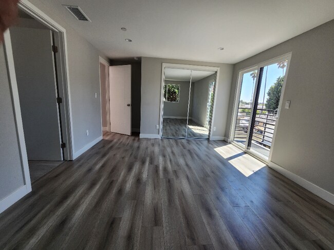 Building Photo - 3330 Portola Ave