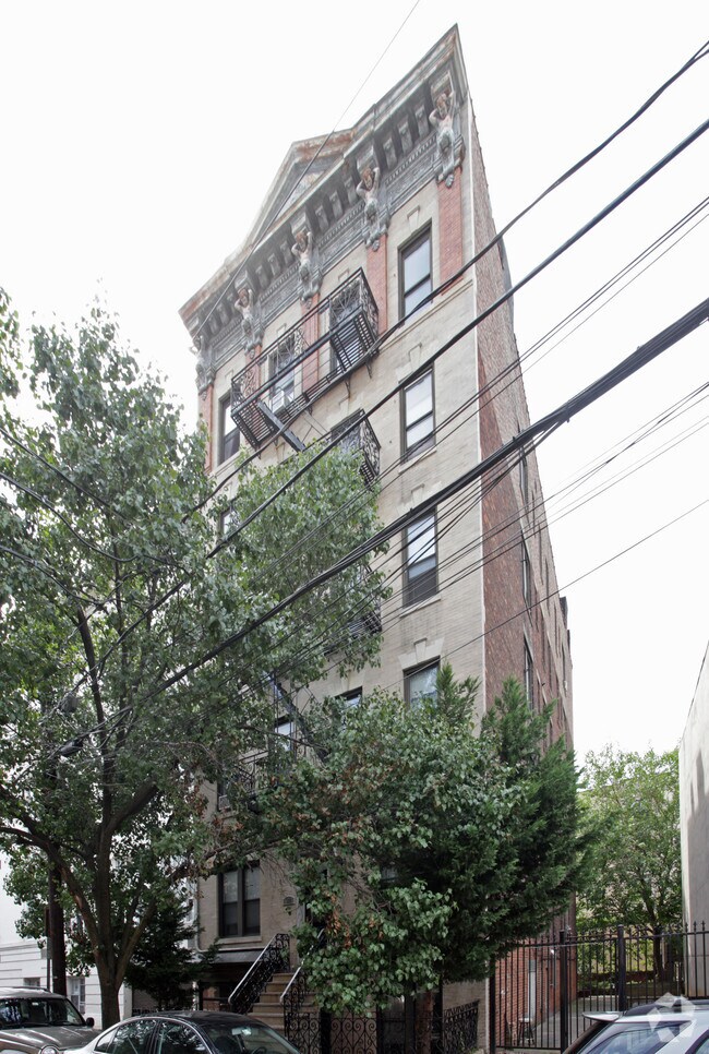 710712 Adams St, Hoboken, NJ 07030 Apartments Hoboken, NJ