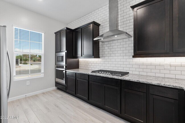 Foto del edificio - 4881 E St John Rd