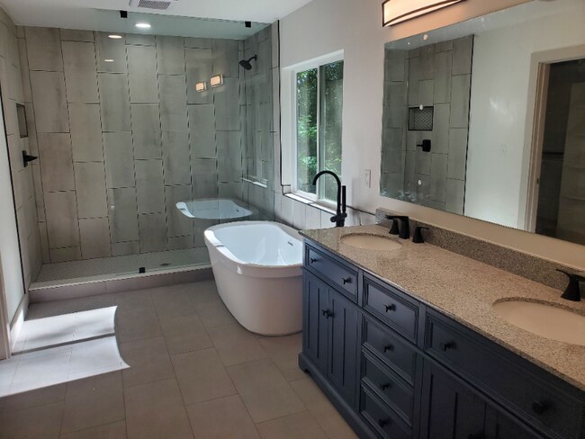 Foto del edificio - 184 Woodland Ln SW