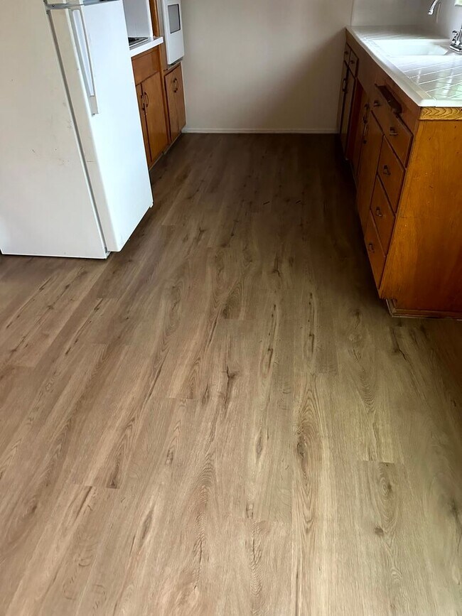 Foto del edificio - 2270 White St