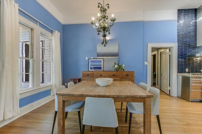 Building Photo - 2109 Nickerson St