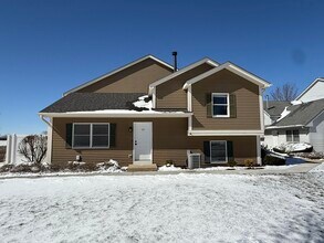 Building Photo - 39 Spuhler Dr