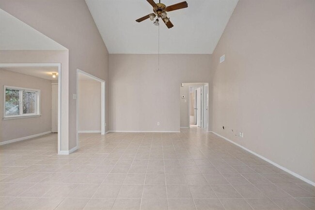 Building Photo - 12634 Monaco Rd