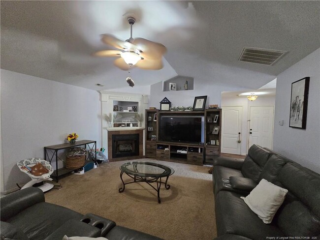 Building Photo - 441 Corsegan Rd