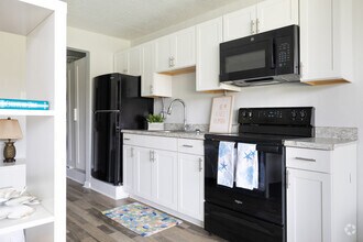 Interior Photo - Kiptopeke Studios