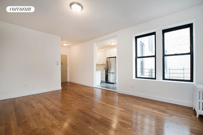 Building Photo - 61-09 39th Avenue H6