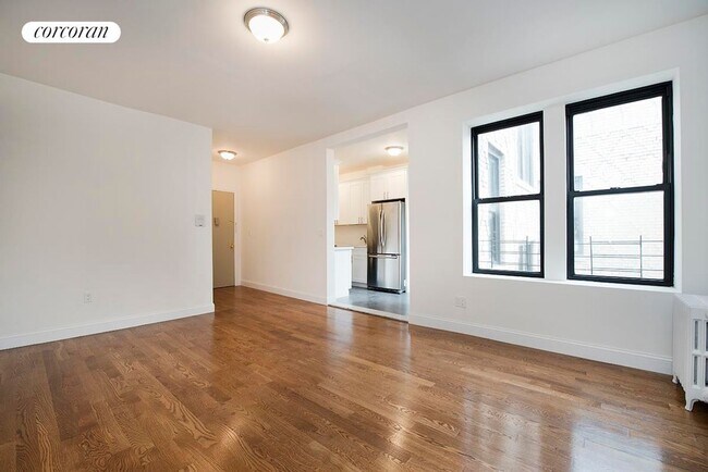 Foto del edificio - 61-09 39th Avenue H6