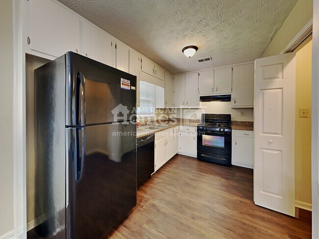 Foto del edificio - 3588 Fernbrook Drive