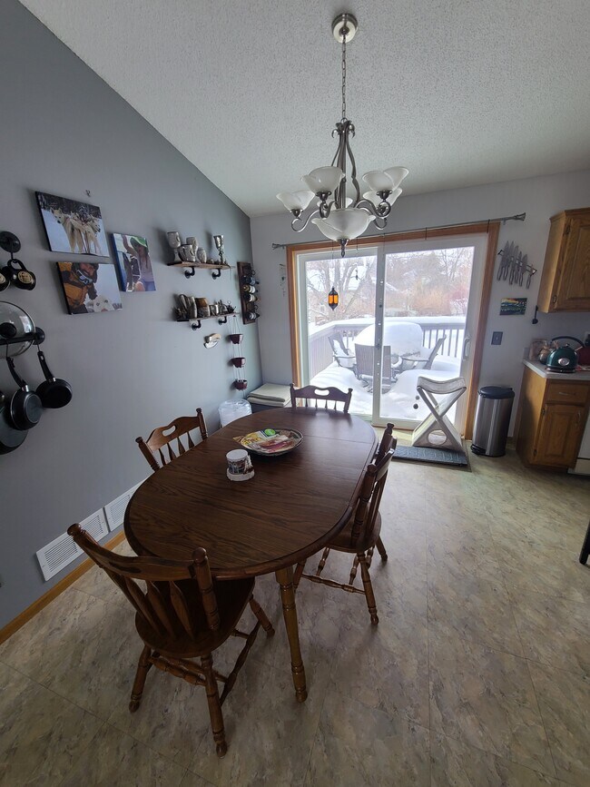 Dining - 721 Rucks Farm Rd