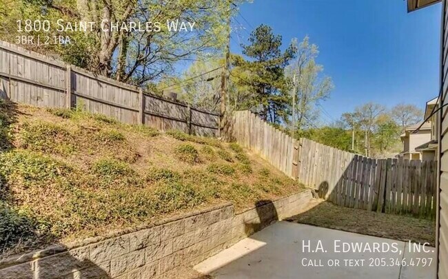 Foto del edificio - 1800 St Charles Way