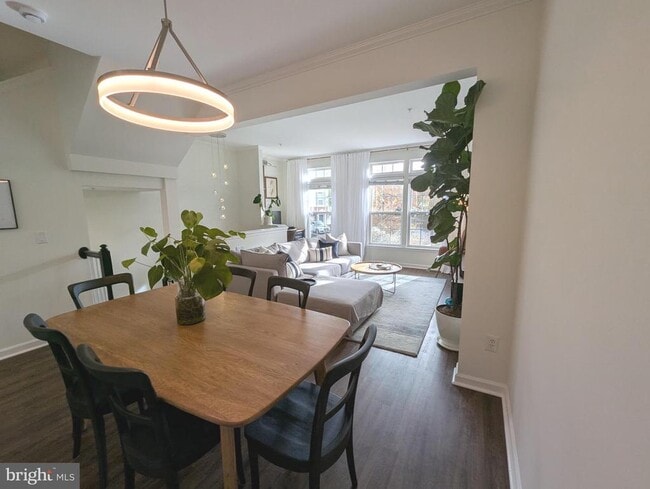 Foto del edificio - 2922 Huntington Grove Square