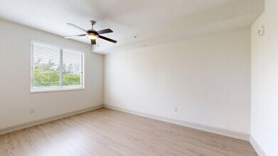 Interior Photo - Griffis North Olive