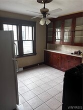 Building Photo - 46 Kirkwood Dr