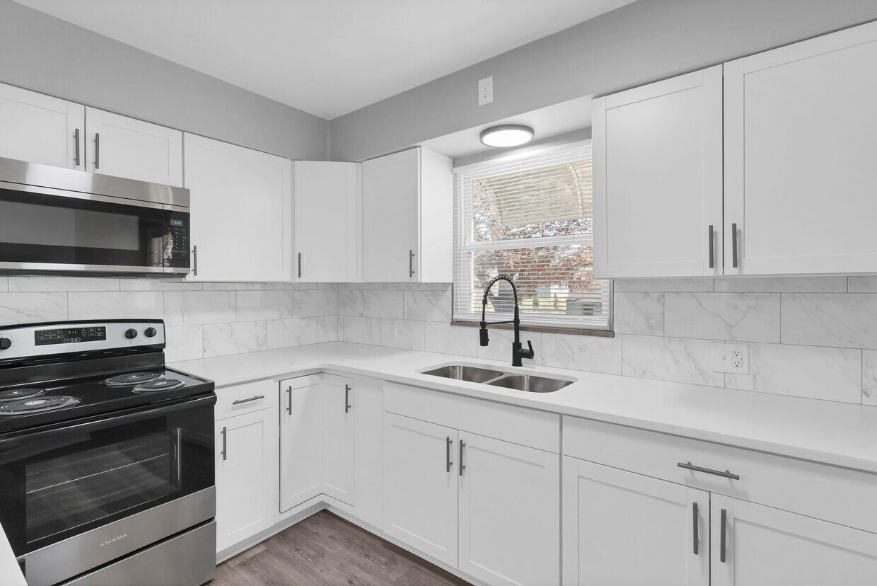 Foto principal - 1820 Oakwood Ave