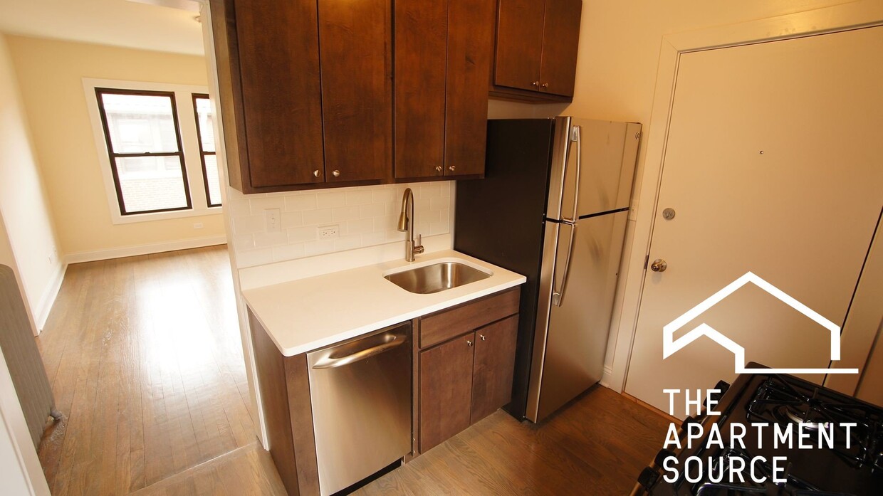 Photo - 2643 N Spaulding Ave (Chicago, IL)