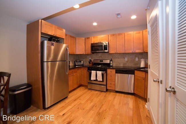Foto del edificio - 3222 Spring Garden St