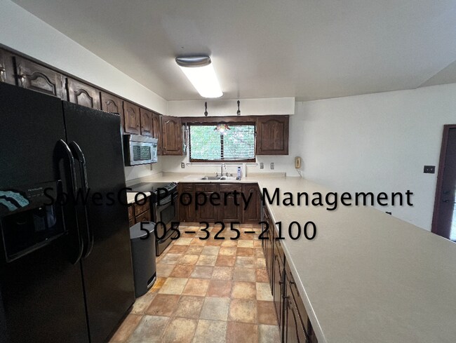 Building Photo - 94 Co Rd 6400