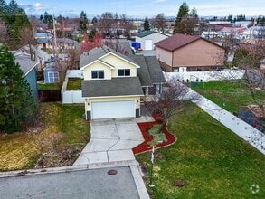 Building Photo - 18 S Eden Ln
